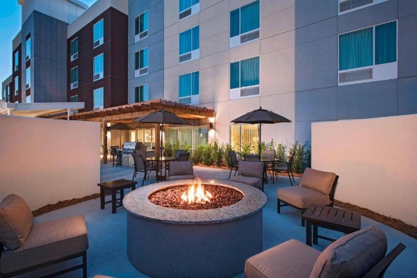 TownePlace Suites by Marriott Lakeland image 21