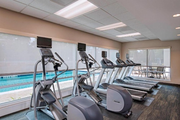 TownePlace Suites by Marriott Lakeland image 23